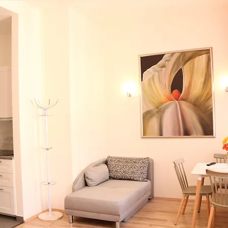 Flowers Apartments-3